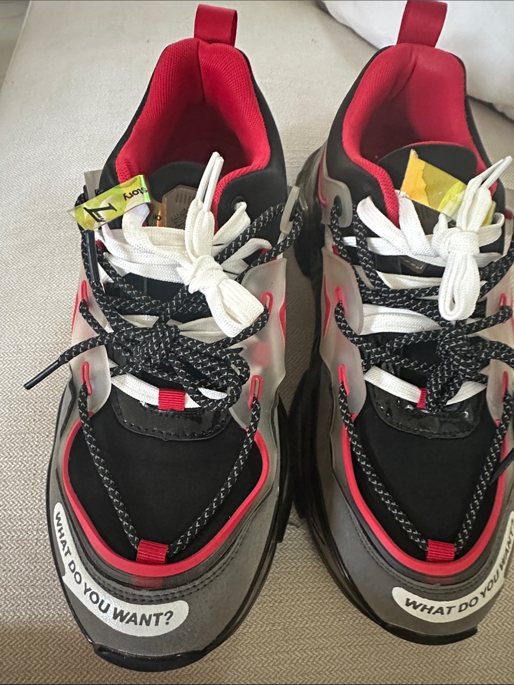 YNS Generic Men’s Chunky Sneakers in Black, Red, White, Gray